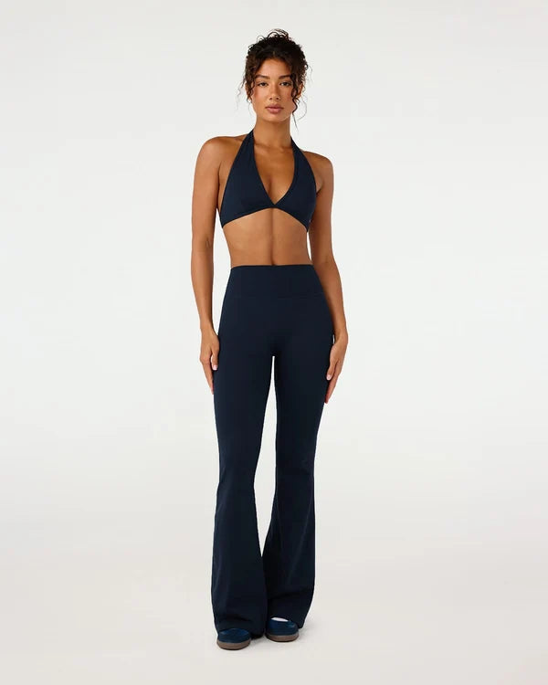 Form Invisible Scrunch Flare Fold Over Leggings