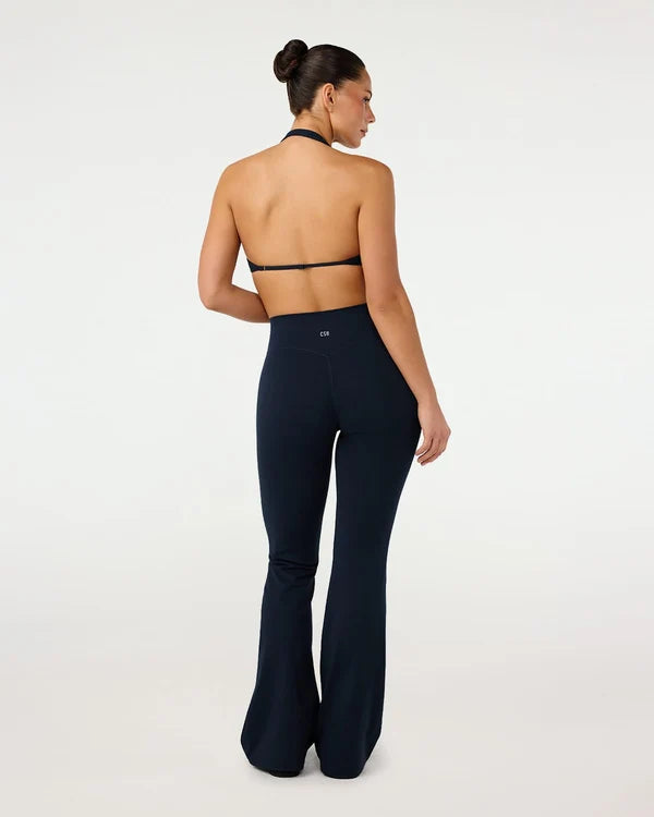 Form Invisible Scrunch Flare Fold Over Leggings