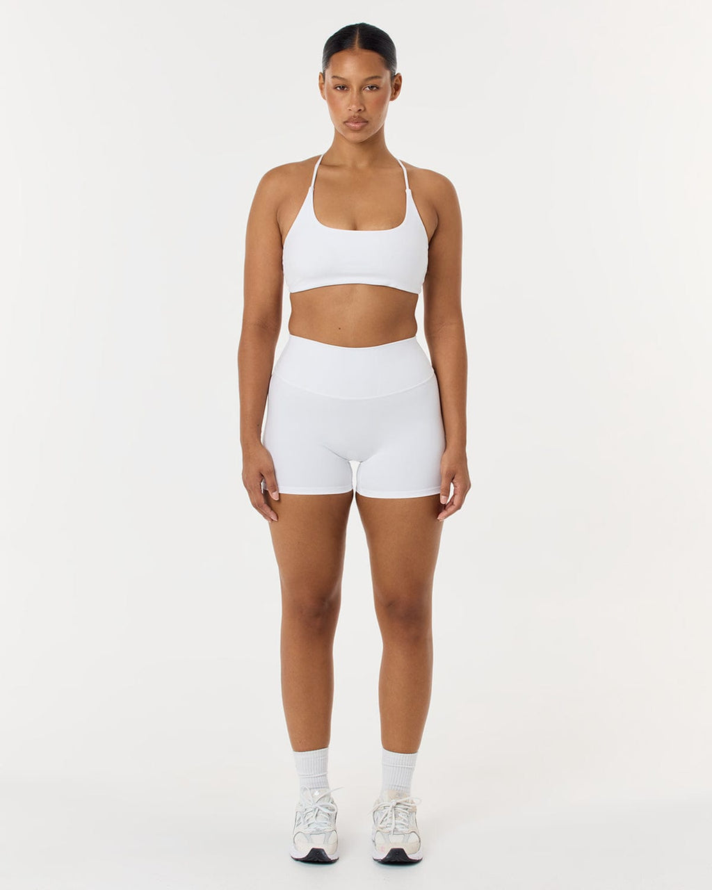 Serenity Scrunch Shorts 4" | White