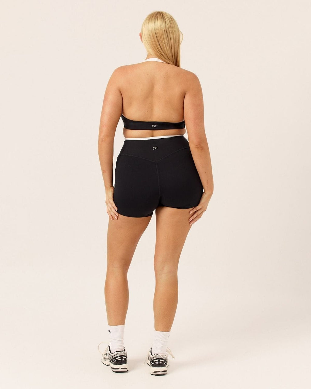 Serenity Dip Shorts 4" | Black Two Tone