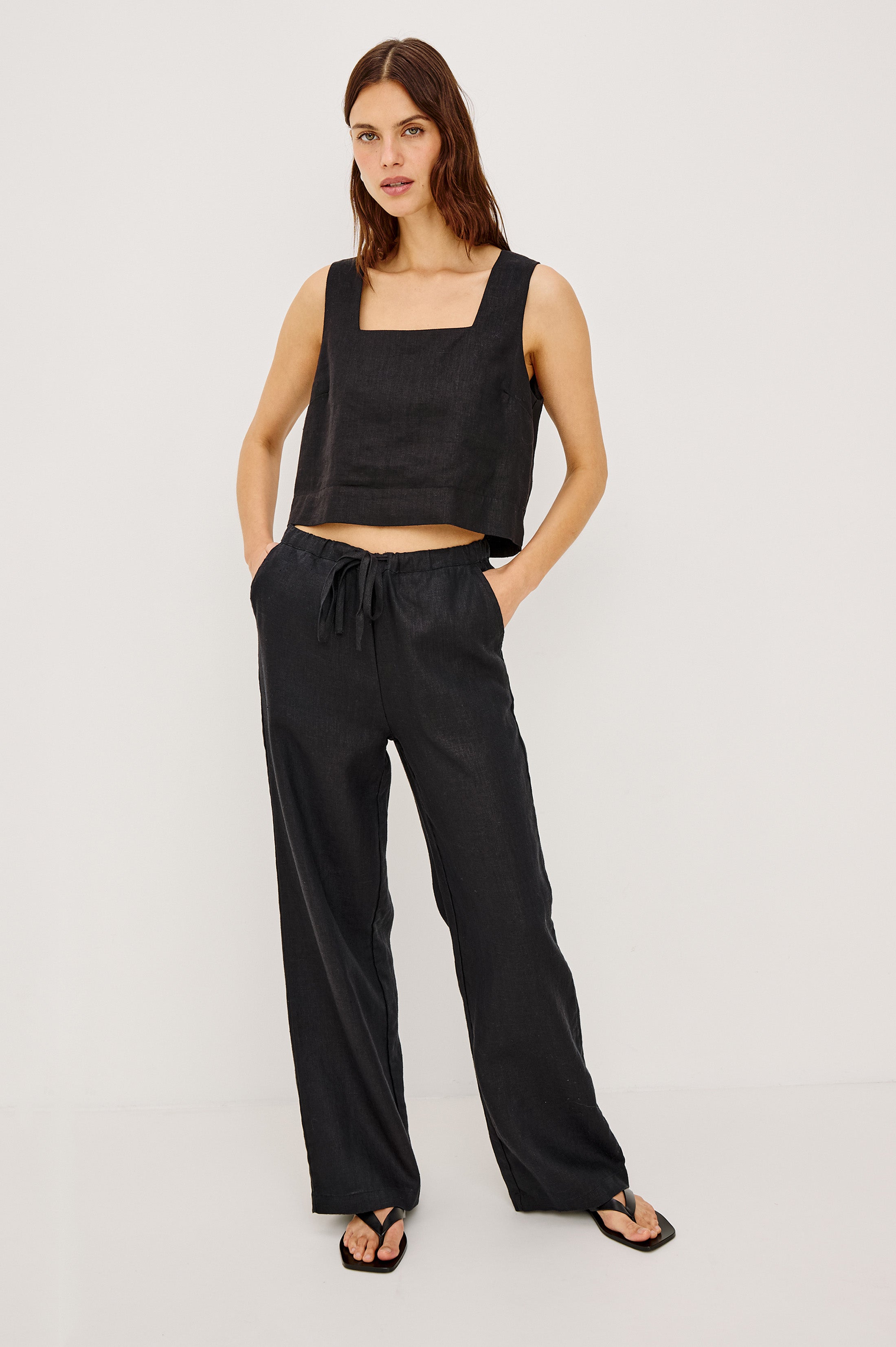 Akira Top - Black
