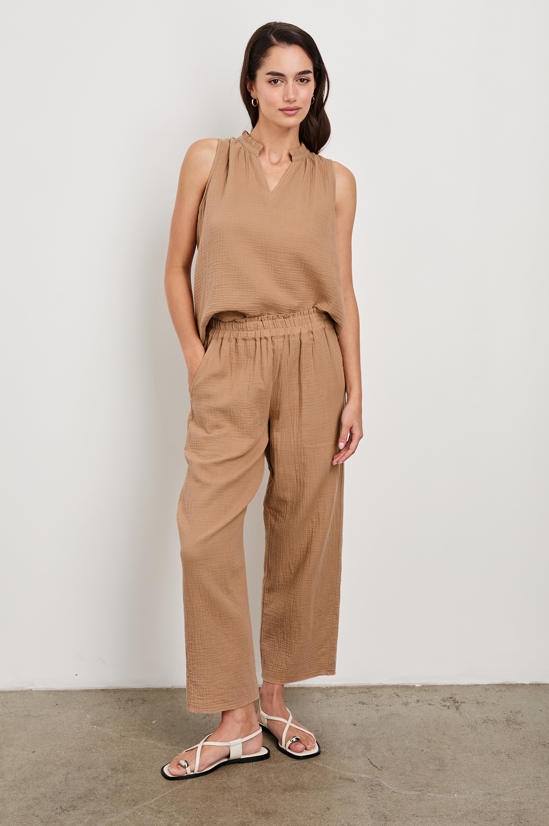Christy Top - Taupe