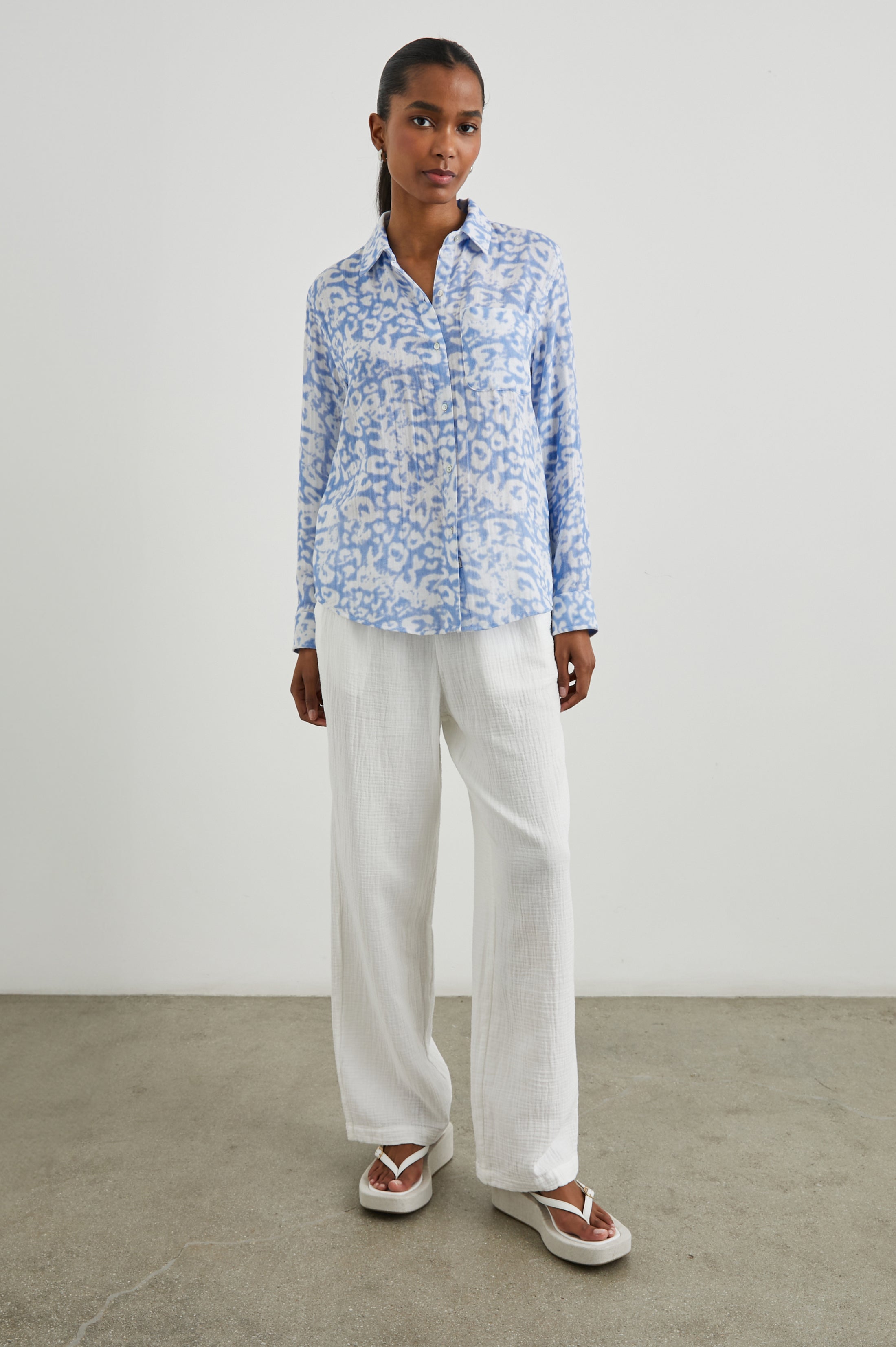 Ellis Shirt - Blue Diffused Cheetah