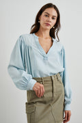 Fable Top - Light Vintage
