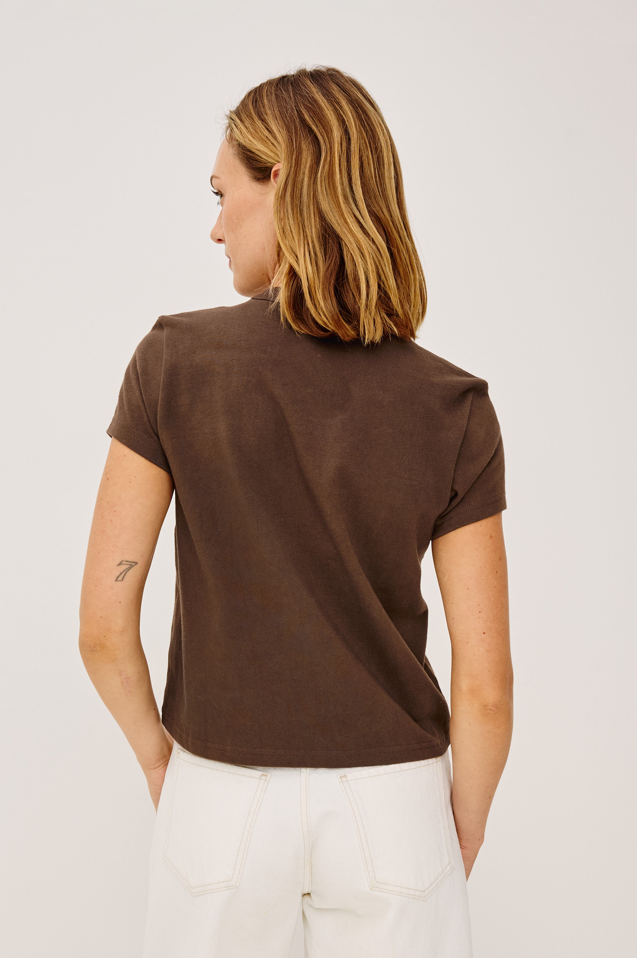 Girlfriend T-Shirt - Espresso