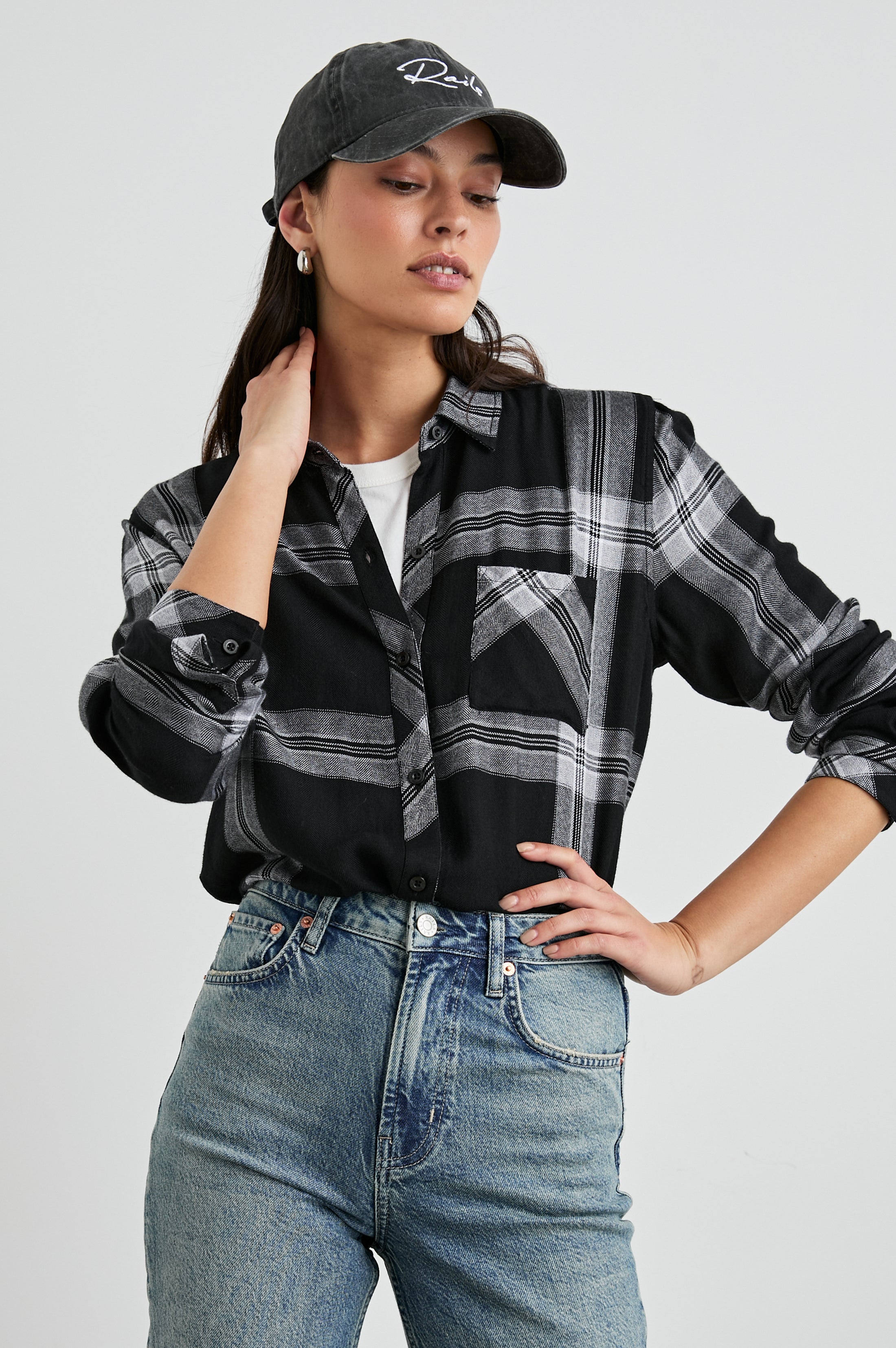 Hunter Shirt - Black Cinder