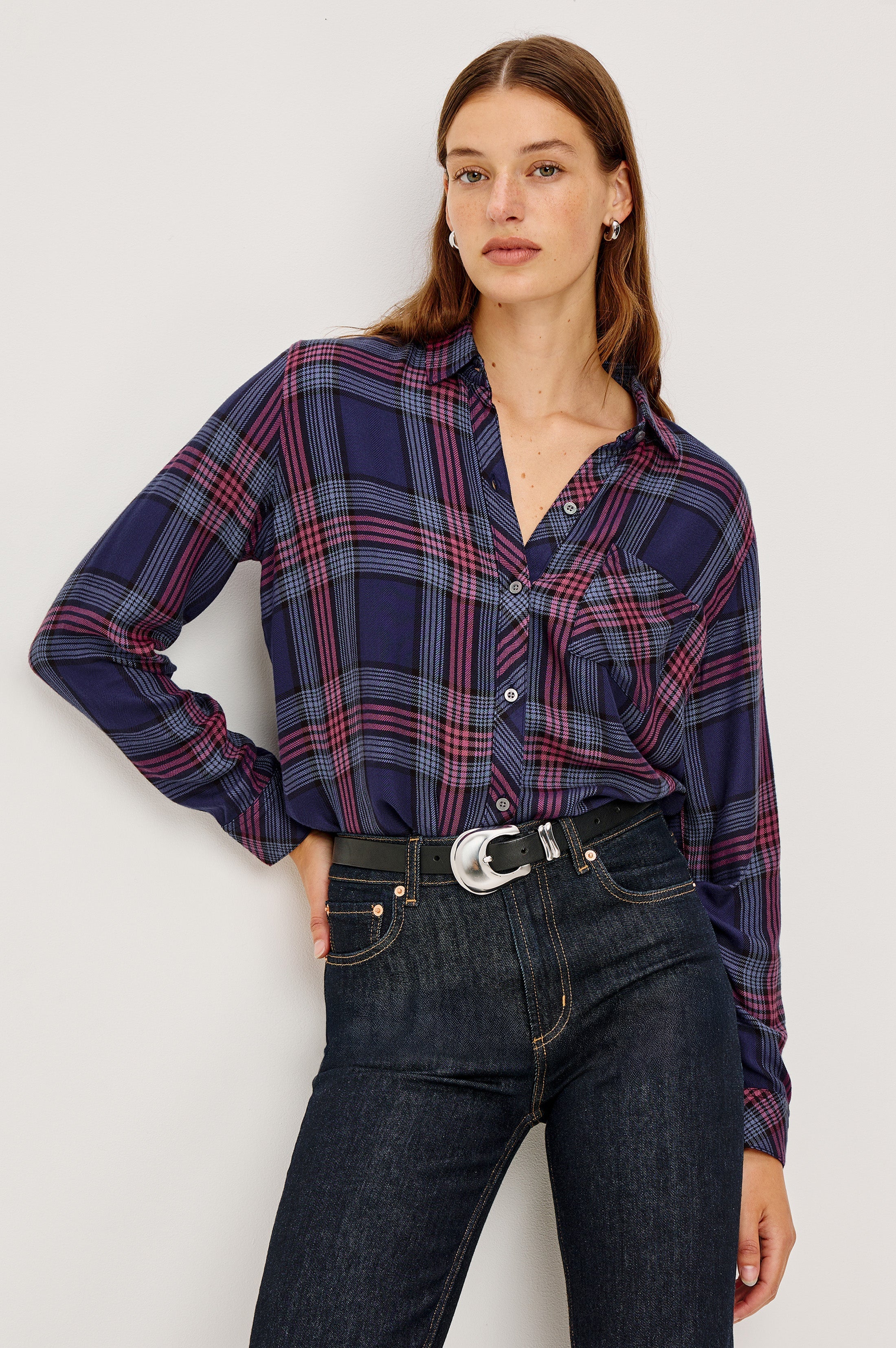 Hunter Shirt - Navy Rose Astor