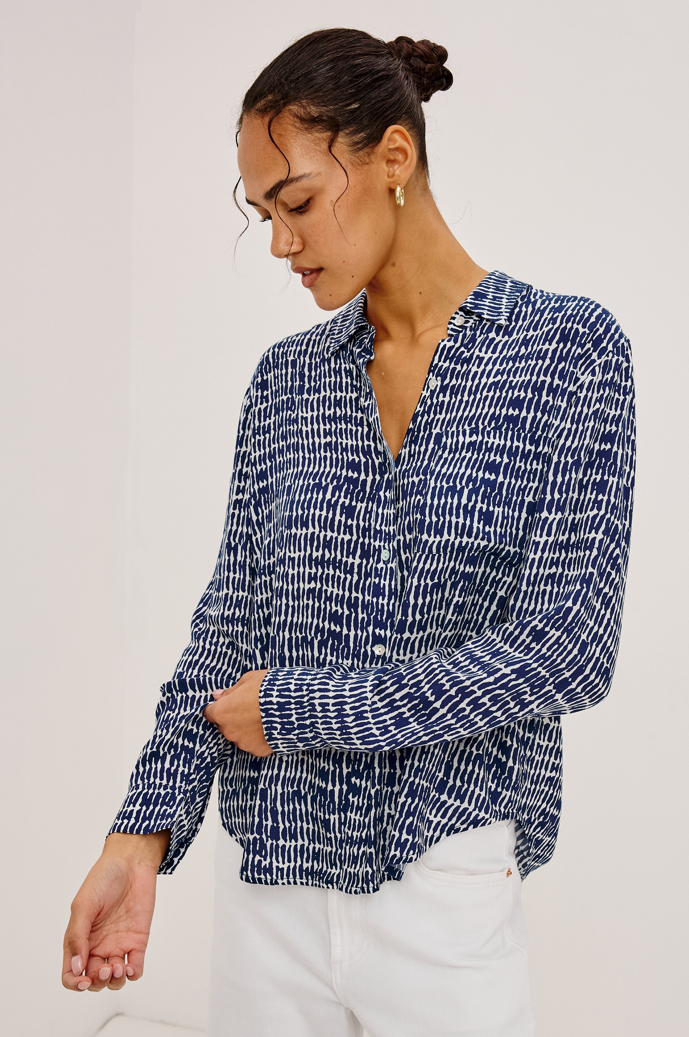 Josephine Shirt - Navy Pebbled