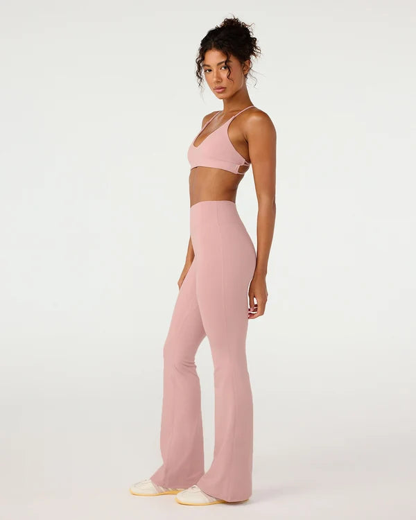 Form Invisible Scrunch Flare Fold Over Leggings