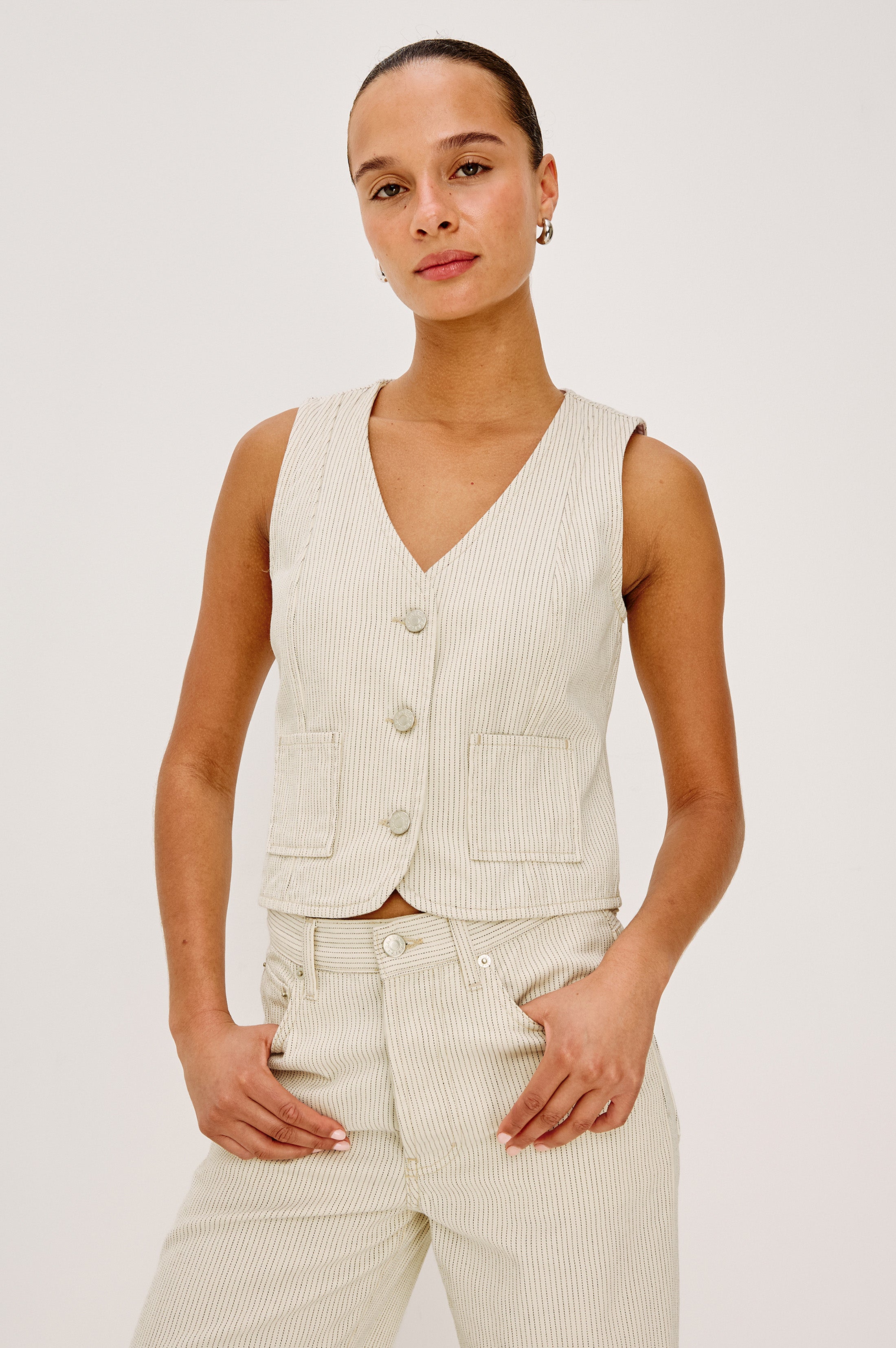 La Jolla Vest - Ecru Railroad Stripe