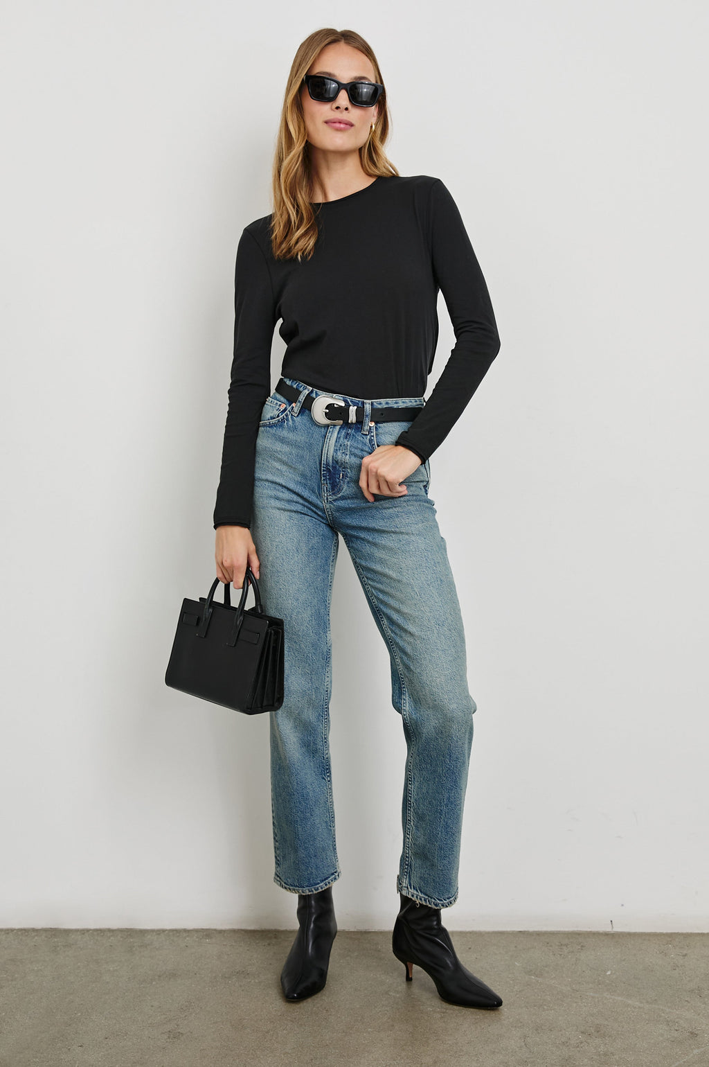 Long Sleeve Crew Neck T-Shirt - Black