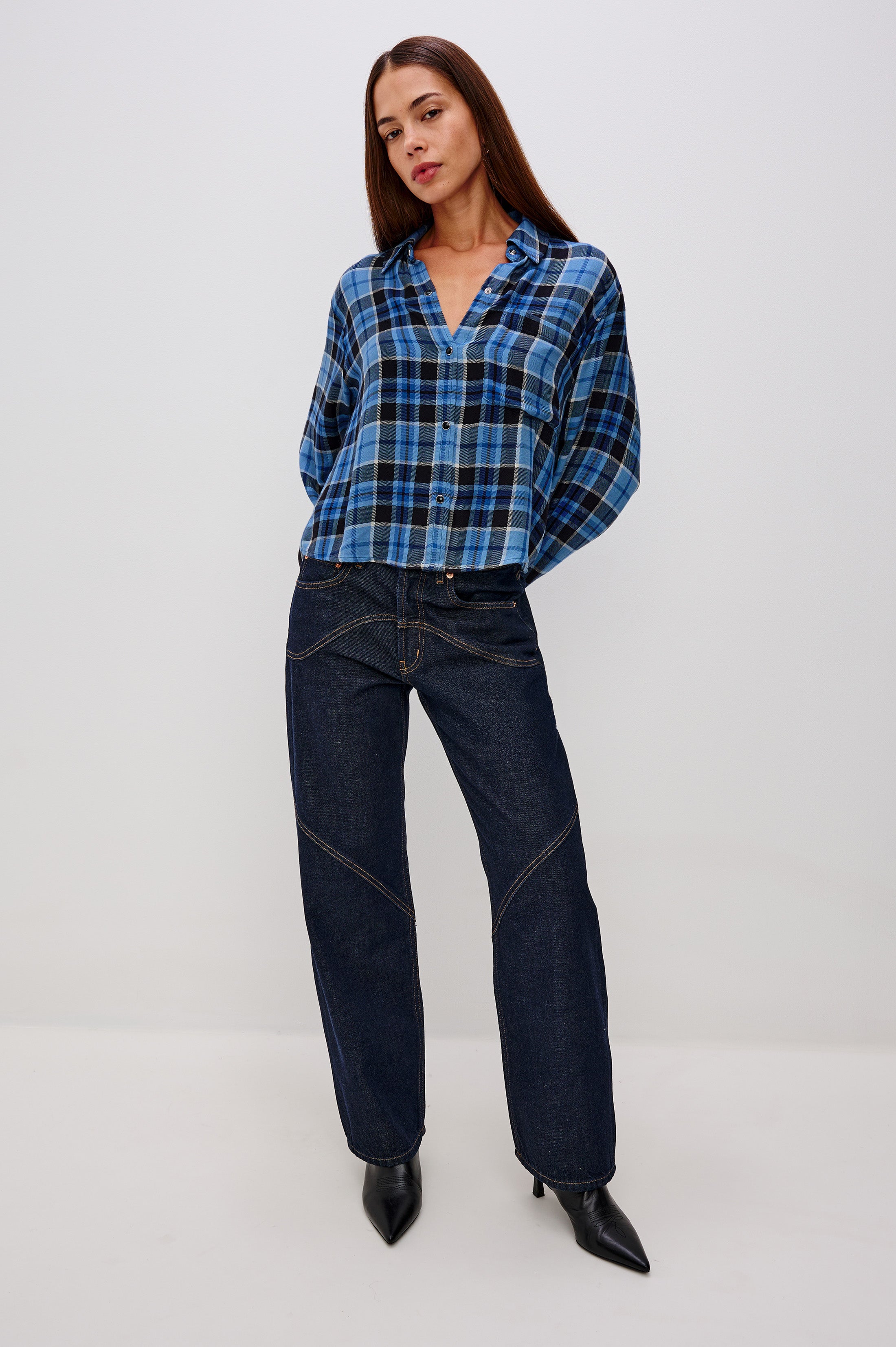 Malin Shirt - Midnight Blue White