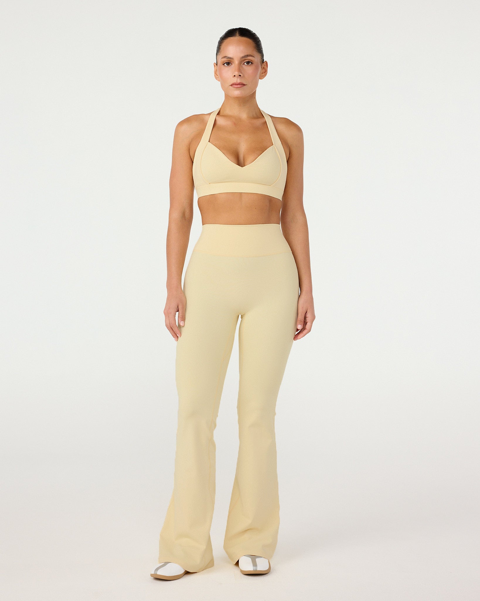 Form Invisible Scrunch Flare Leggings | Butter