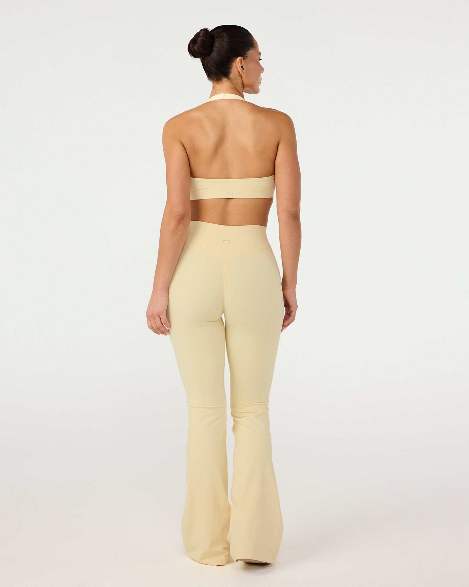 Form Invisible Scrunch Flare Leggings | Butter