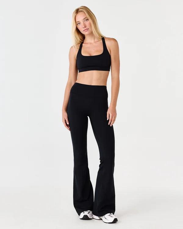 Form Invisible Scrunch Flare Fold Over Leggings