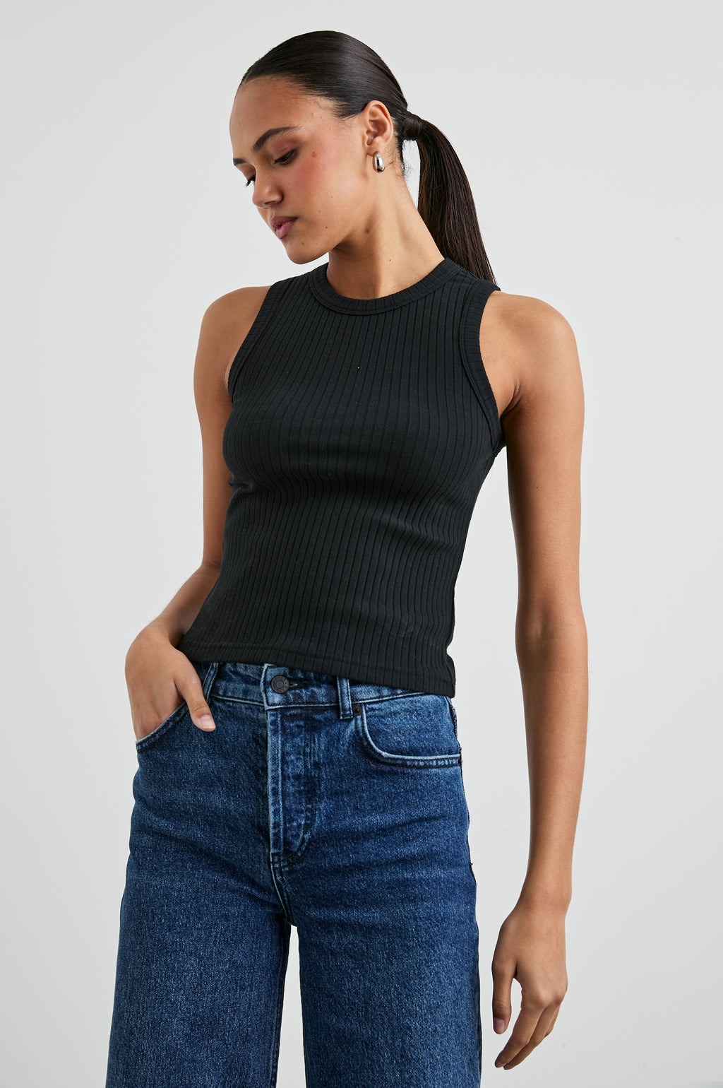 The Racer Tank - True Black