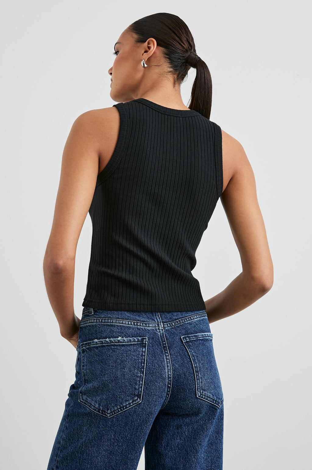 The Racer Tank - True Black