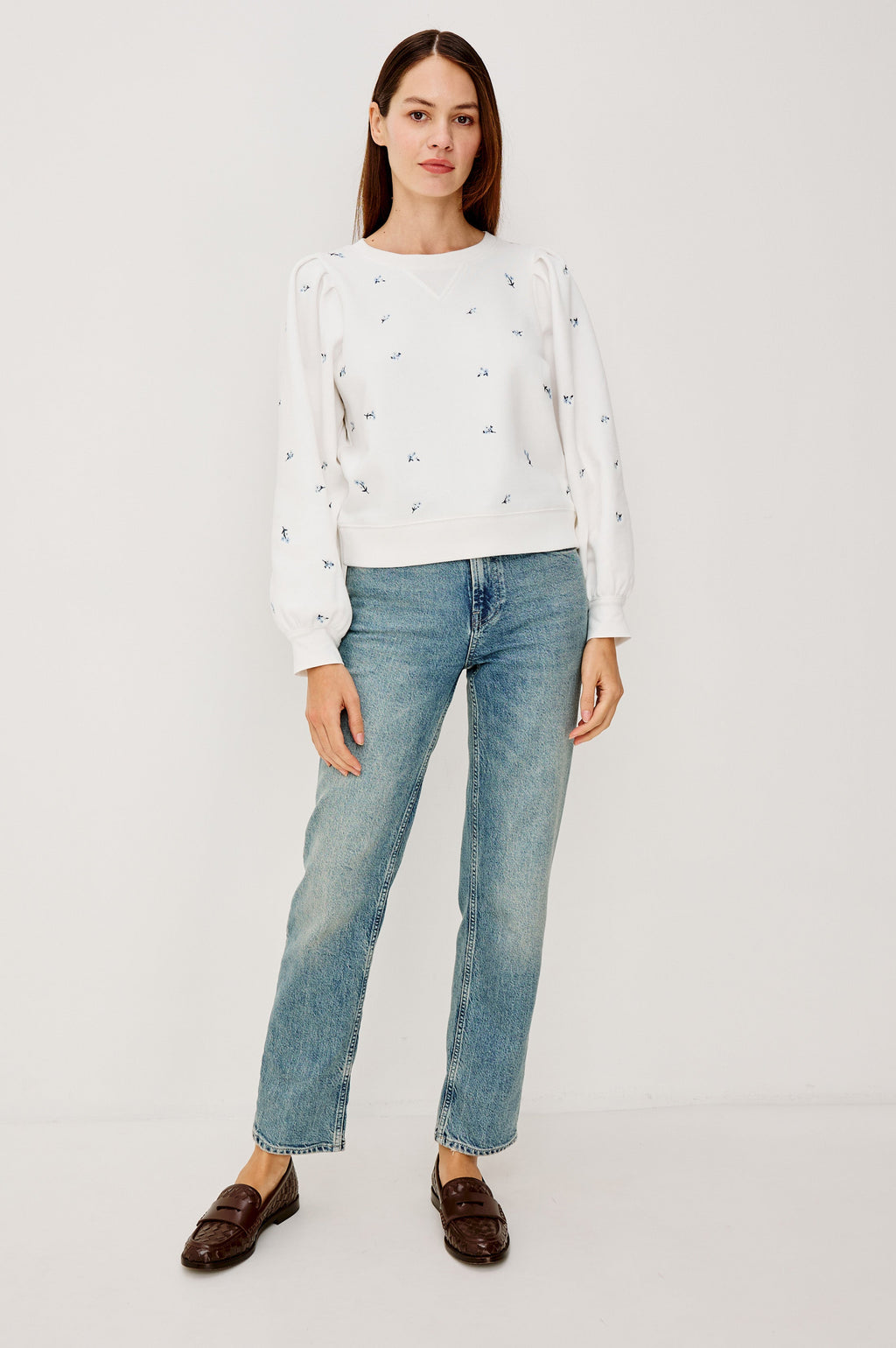 Tiffany Sweatshirt - Embroidered Blue Iris