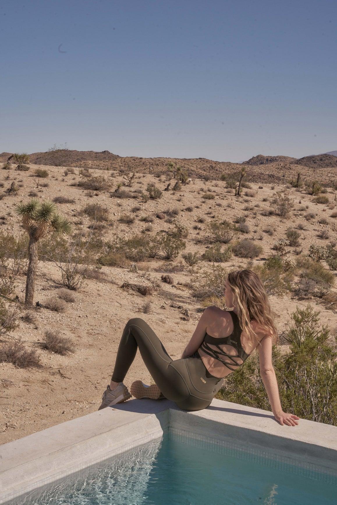 Sweetheart Bra Tank & V-waist Yoga Legging