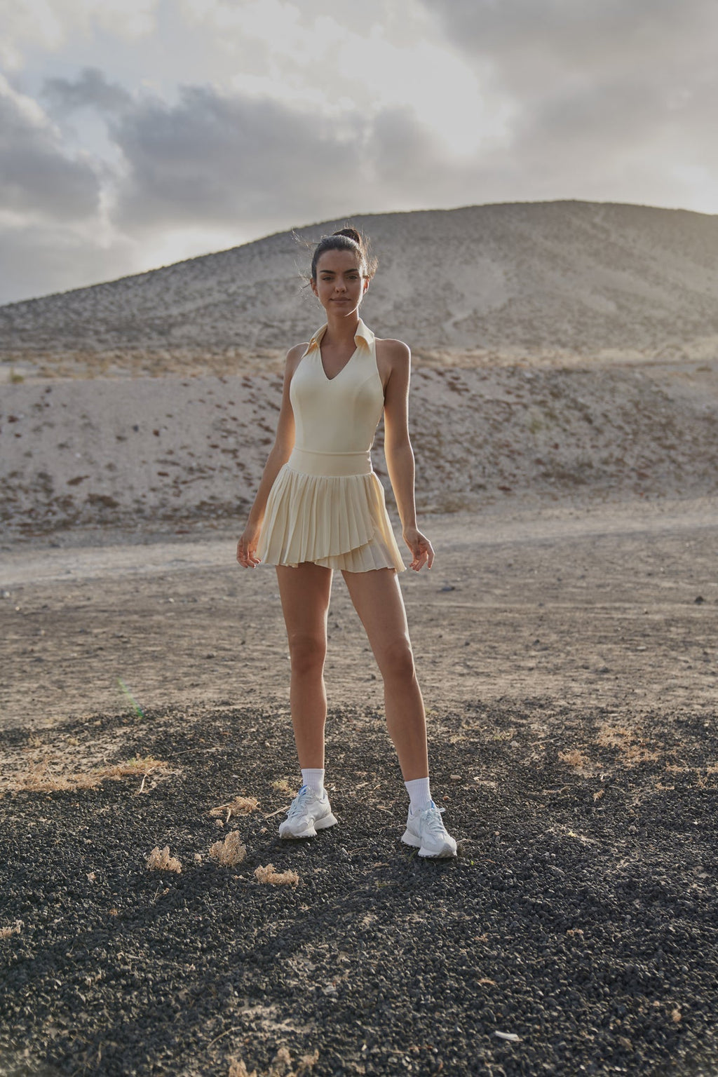 Sleeveless Polo Tank Top & WISKII Pleated Skirts